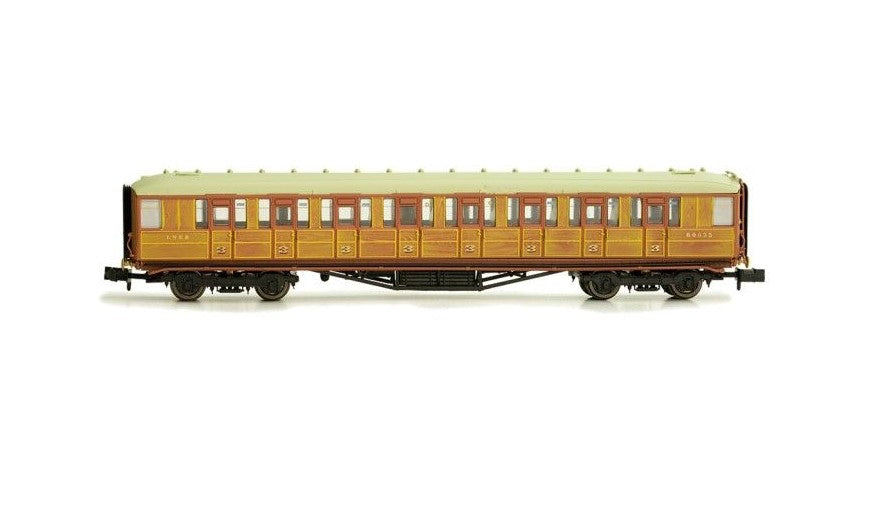 2P-011-012 - Gresley LNER Teak 3rd Class 61626