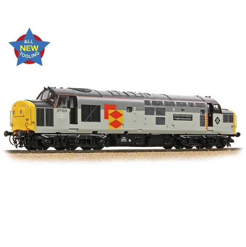 37/0 Centre Headcode 37194 British Int Freight Ass RFD