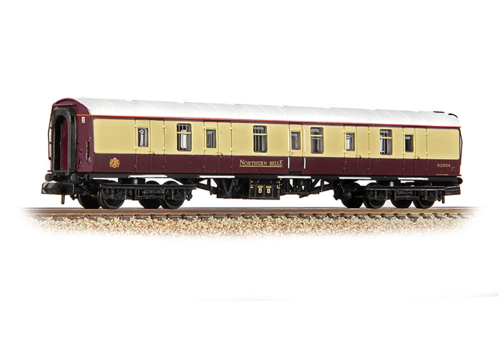 374-040K - BR Mk1 BG Full Brake Northern Belle Maroon & Cream