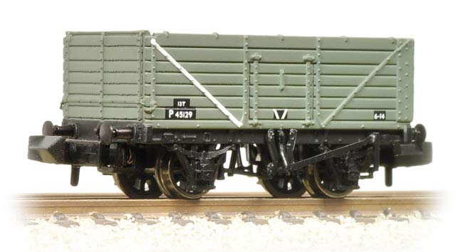 377-078B - 7 Plank Open Wagon BR Grey