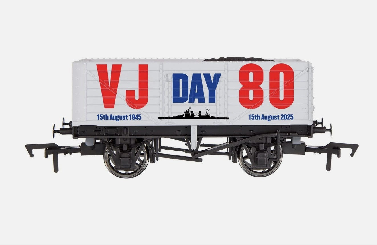 7 Plank Wagon VJ Day 80th Anniversary Navy