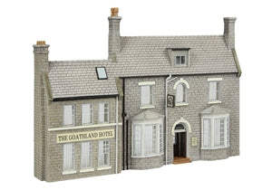 44-0210 - Low Relief Goathland Hotel