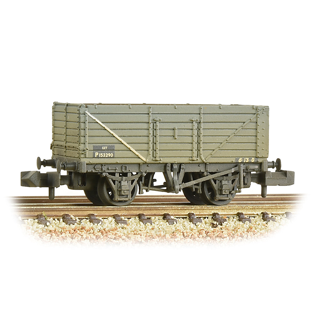 7 Plank Wagon End Door BR Grey Early