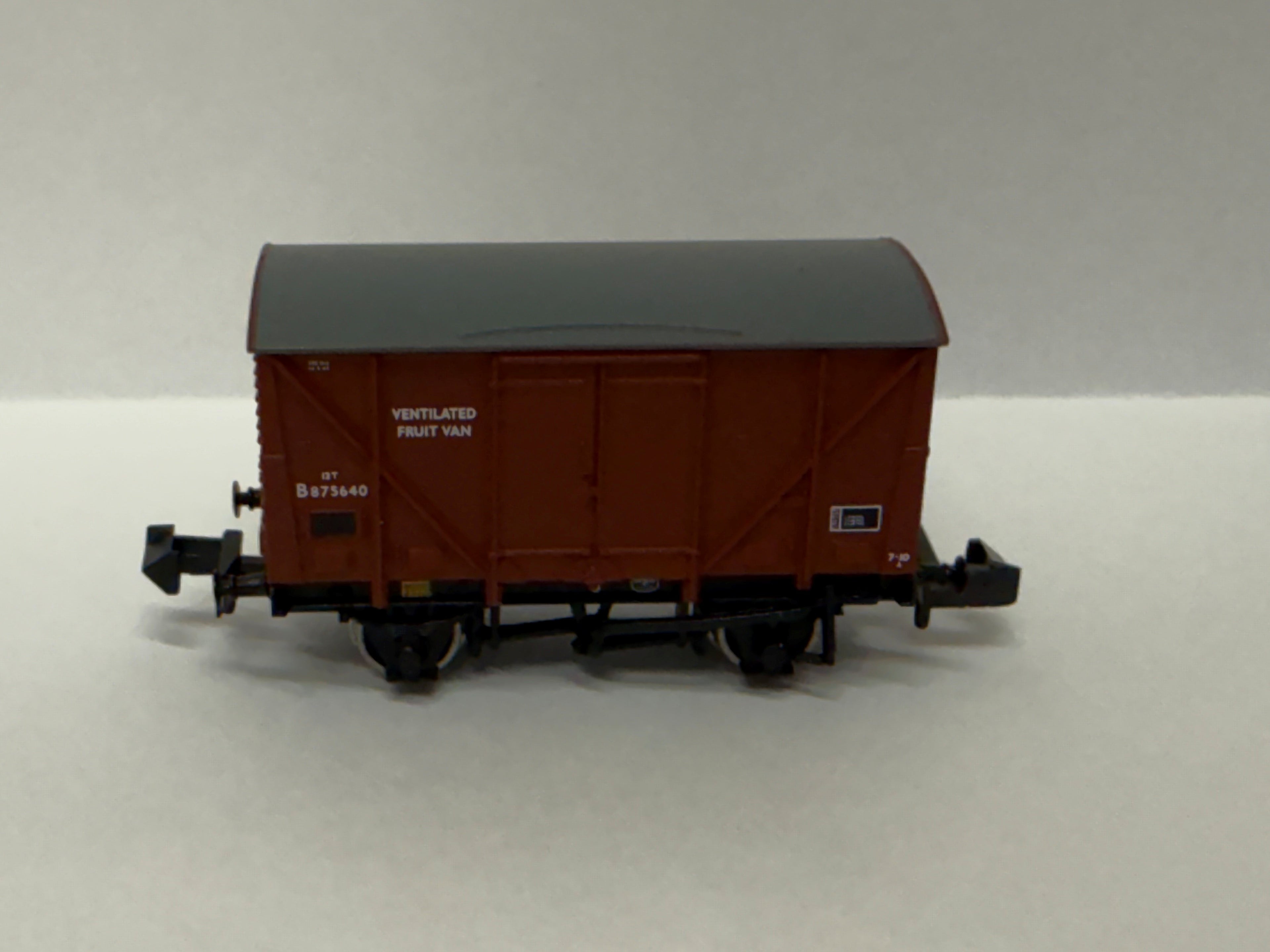 12 Ton BR Plywood Fruit Van BR Bauxite (Late)