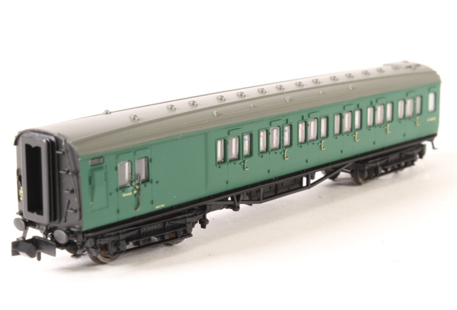 2P-012-351 - Maunsell BR Brake 3rd SR Green 4048