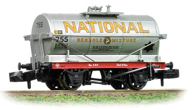14 Ton Tank Wagon 'National Benzole'