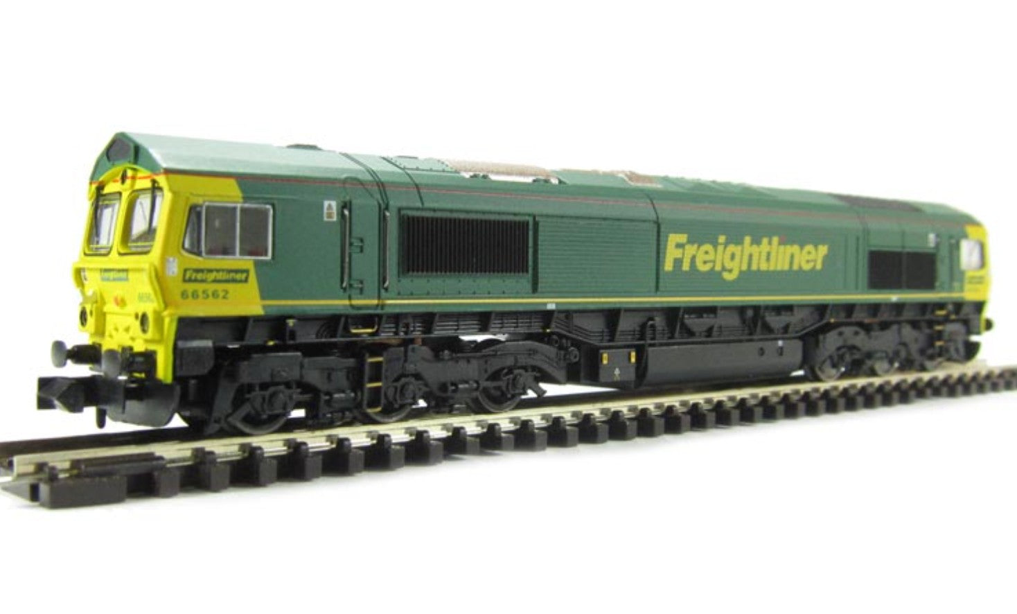 Class 66 66562 Freightliner - Revised WIPAC lighting