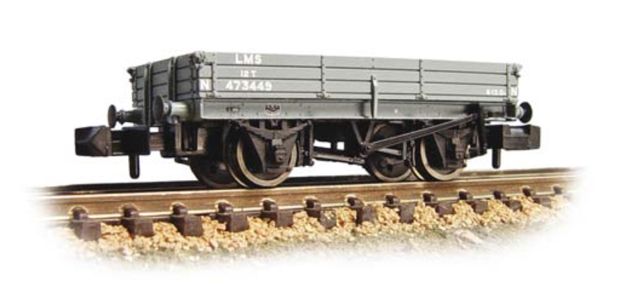 3 Plank Wagon LMS Grey