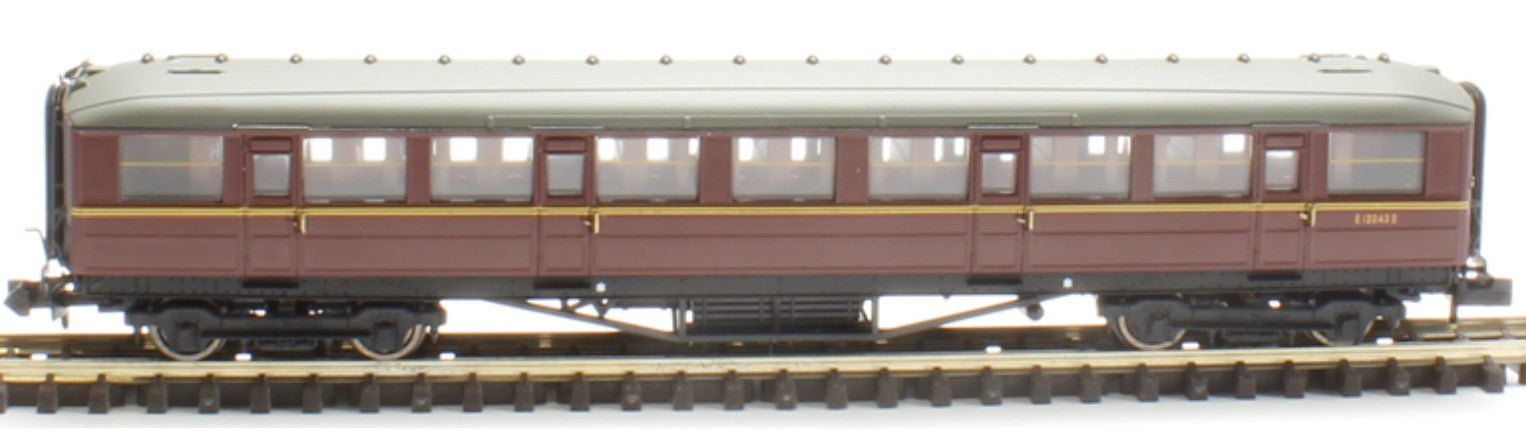 2P-011-071 - Gresley BR Maroon 2nd Class E12043E