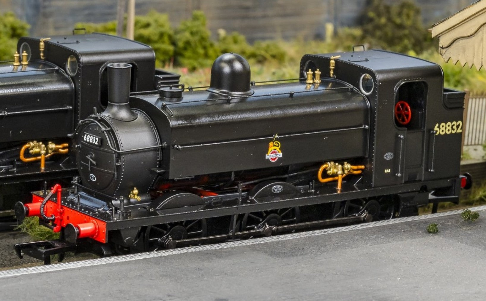 958009 - LNER J52/2 No.68832 BR Unlined Black Early Crest