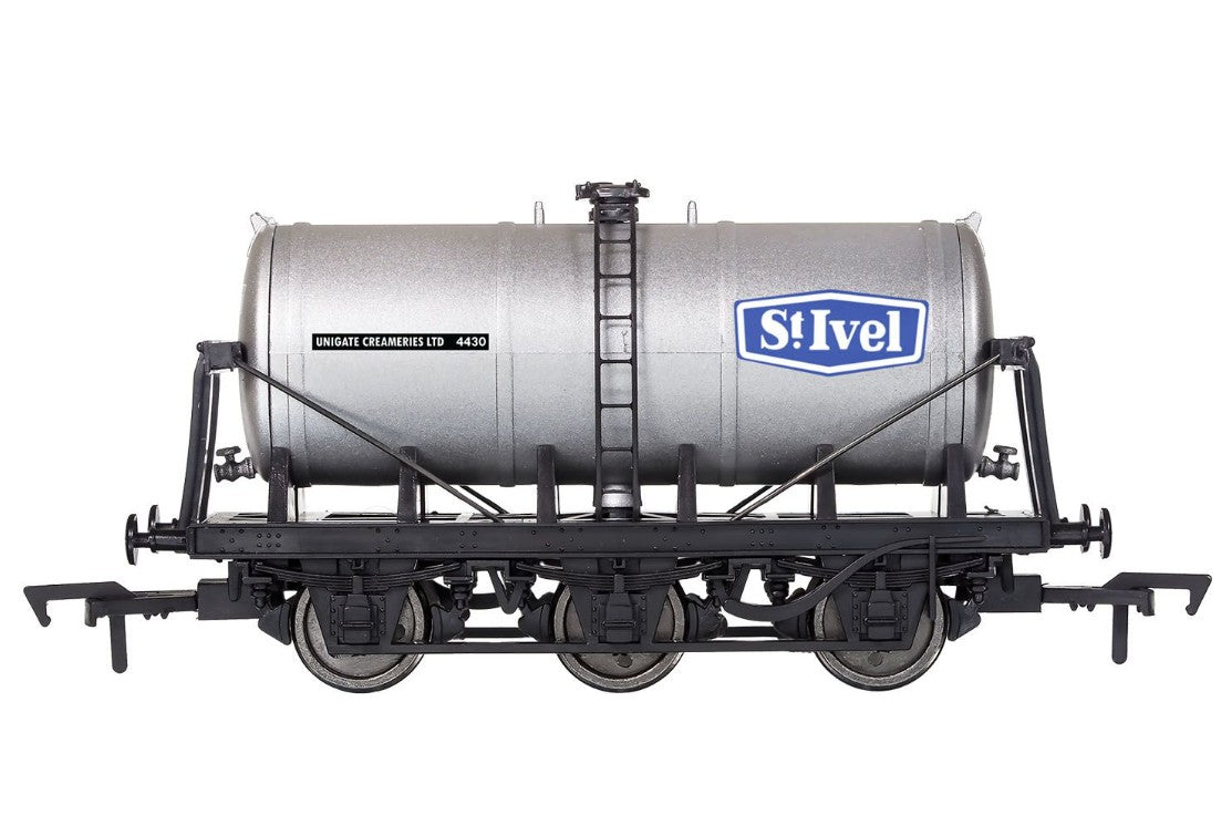 4F-031-143 - 6 Wheel Milk Tank St Ivel