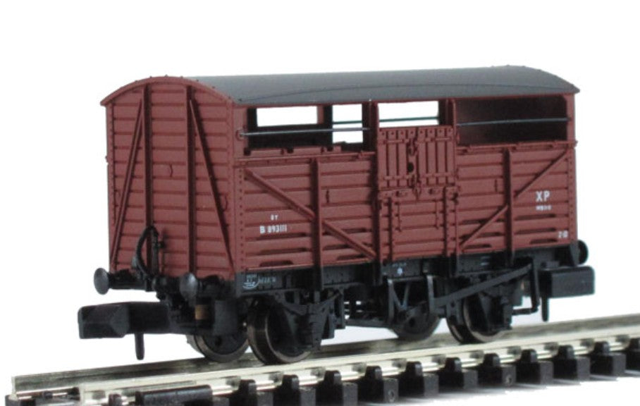 373-260A - 8 Ton Cattle Wagon BR Bauxite Early B893111