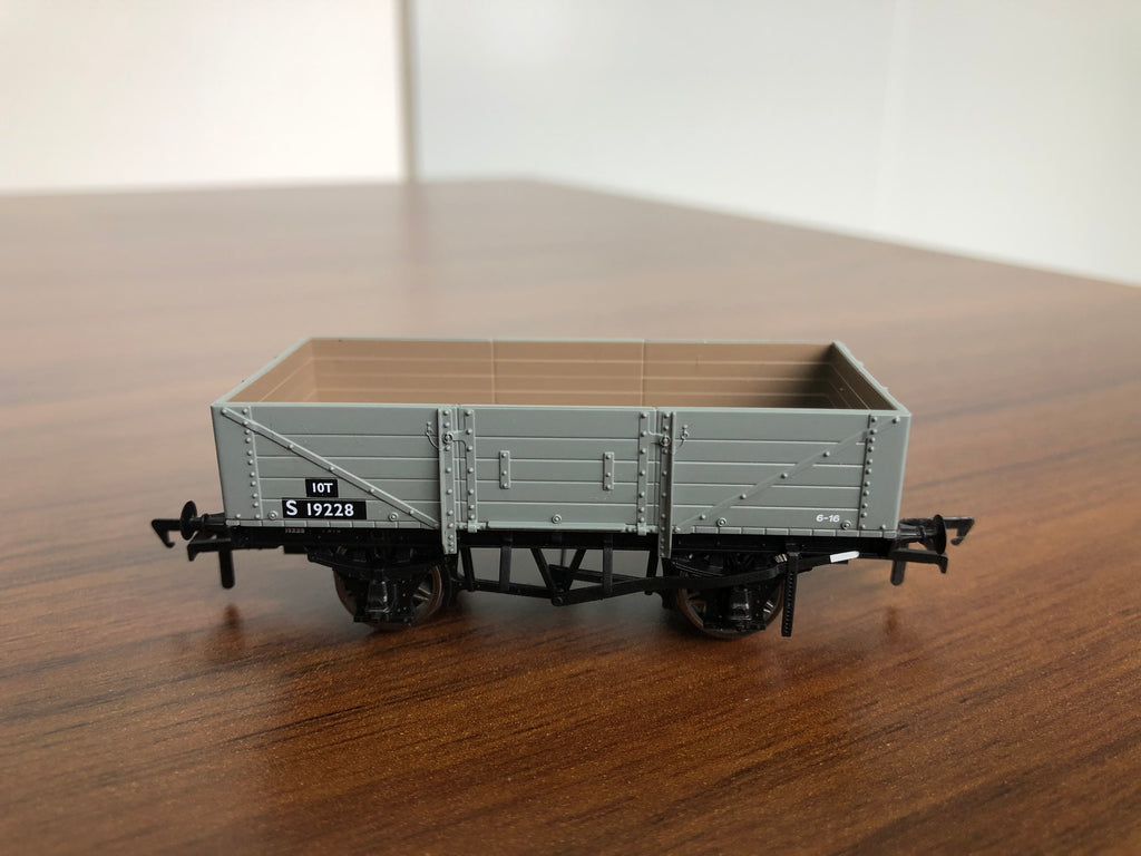 SECR 5 Plank Open S19228 BR Grey Dia 1347