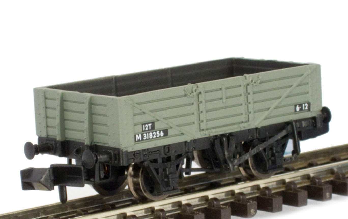 377-027A - 5 Plank Open Wagon BR Grey M318256