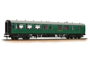 34-725 - SR Bulleid Brake Third Semi-Open 10'' Vents SR Malachite Green