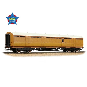 LNER Thompson Full Brake LNER Teak Effect