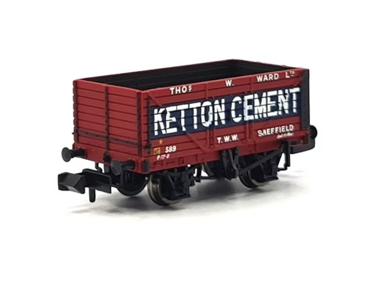 8 Plank Wagon End Door 'Ketton Cement'