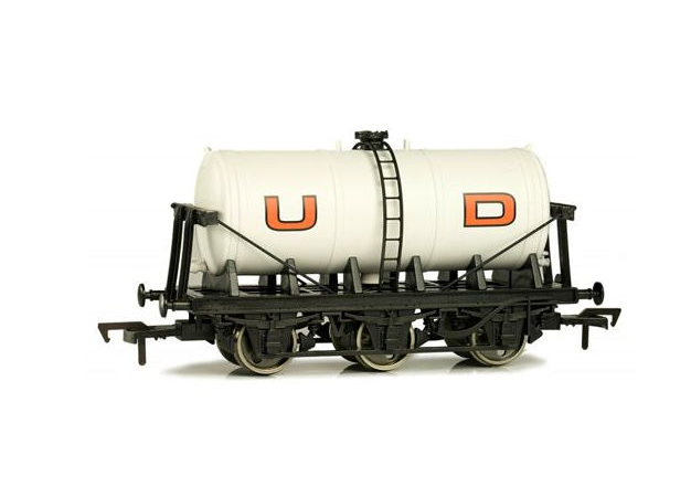 4F-031-035 - 6 Wheel Milk Tank UD