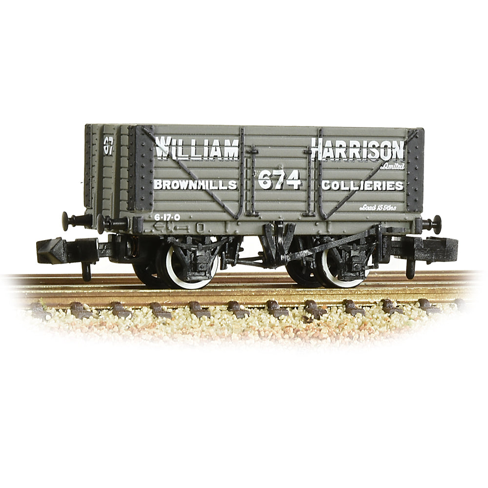 8 Plank Wagon Fixed End 'William Harrison'