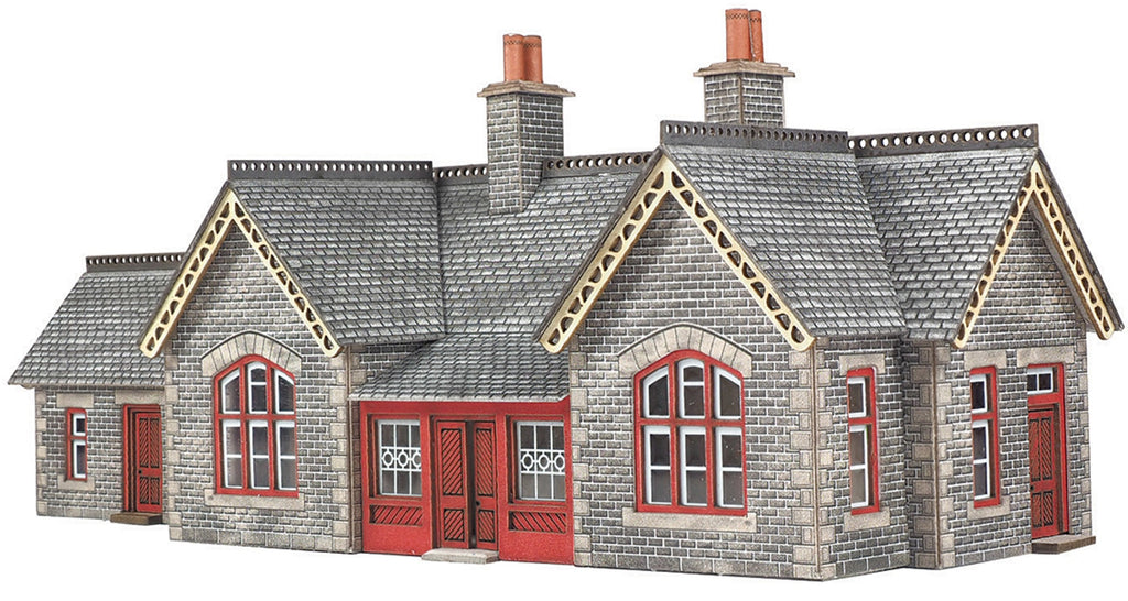 PN933 - N Scale Settle/Carlisle Station