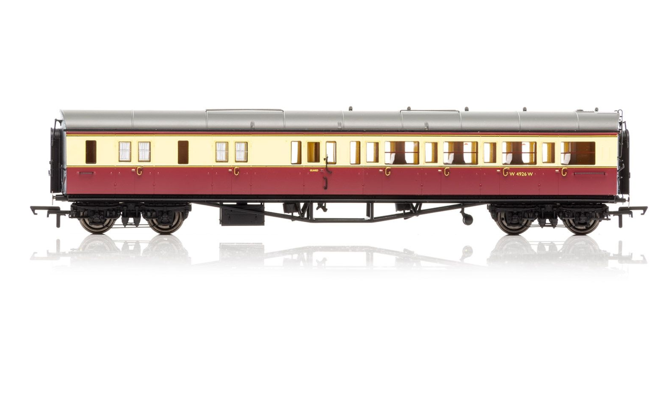 R4686A - BR Collett Bow-Ended Corridor Brake 3rd L/Hand W4926W