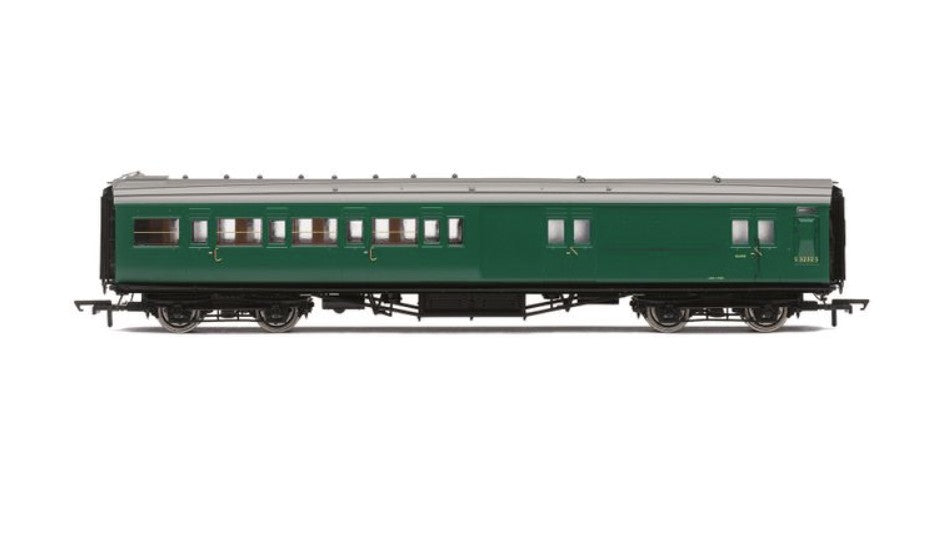 BR Maunsell Corridor 4 Compart Brake 2nd S3232S Set 399