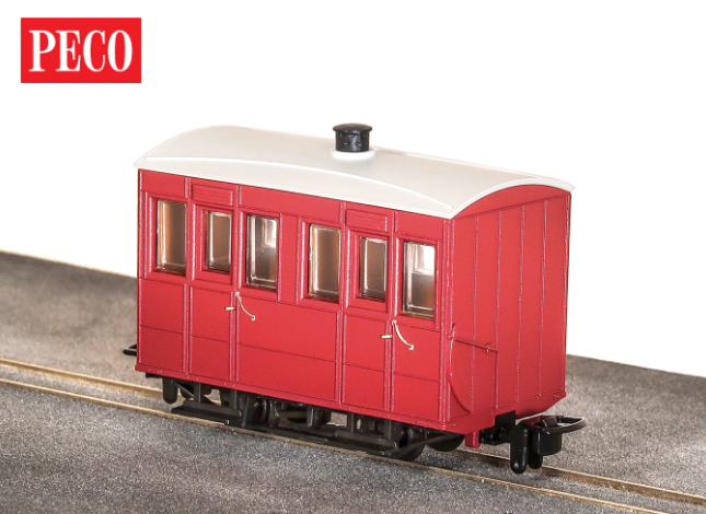 GVT Enclosed 4 wheel Coach - unlettered Red