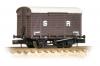 Graham Farish - 377-425 - 12T Southern Planked Vent Van SR Brown