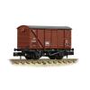 Graham Farish - 377-626B - BR 12T Plywood Fruit Van BR Bauxite Late Fyffes