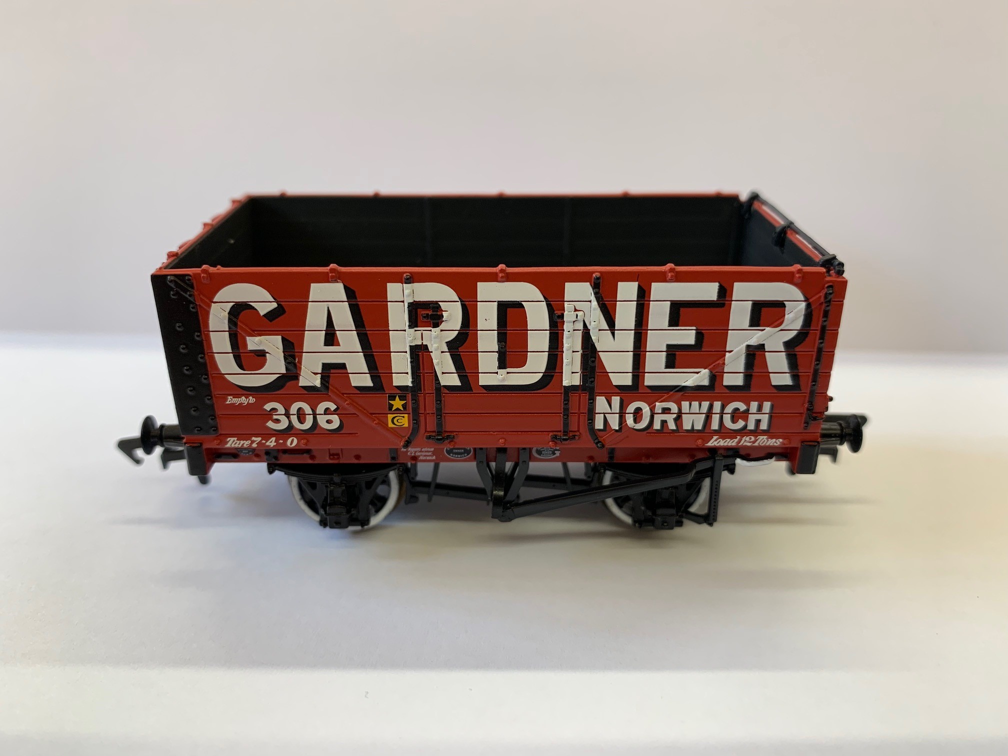 Bachmann - 37-076R - 7 Plank Open - Gardner of Norwich - BVR Exclusive £16.99